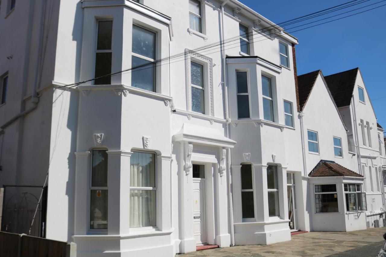 Lennard House Hotel Folkestone Bagian luar foto