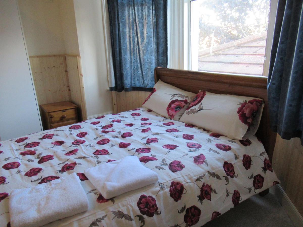 Lennard House Hotel Folkestone Bagian luar foto