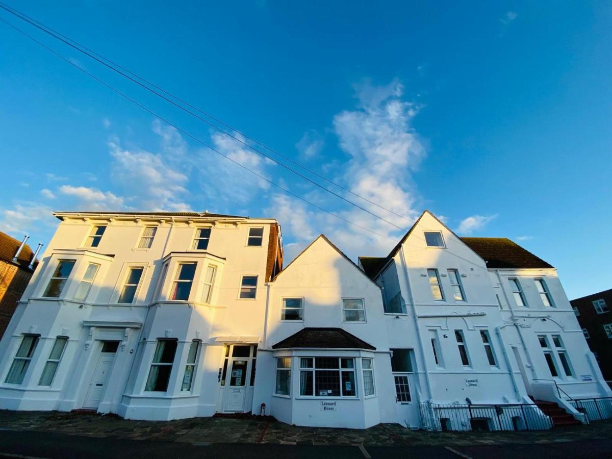 Lennard House Hotel Folkestone Bagian luar foto